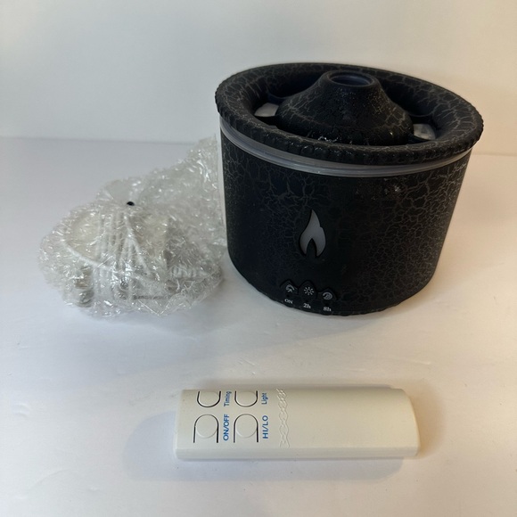LED Flame Aroma Diffuser - Picture 5 of 13